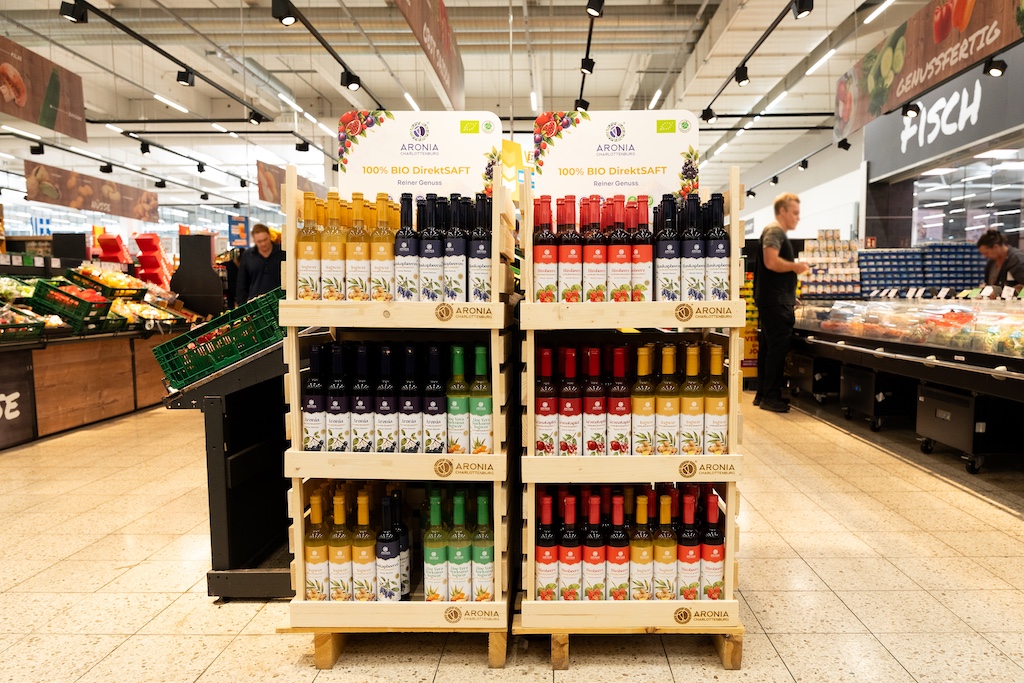 Aronia Charlottenburg câștigă teren în Germania: sucurile BIO ale brandului românesc ajung în marile magazine