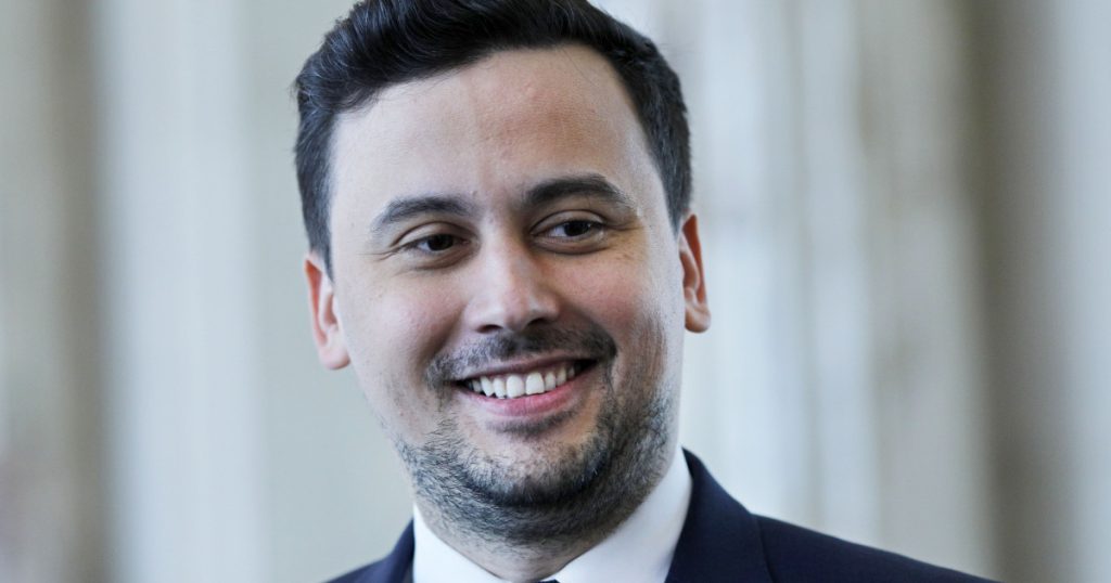 Cine e Mihai Ghigiu, propunerea PSD pentru Ministerul Investiţiilor şi Proiectelor Europene
