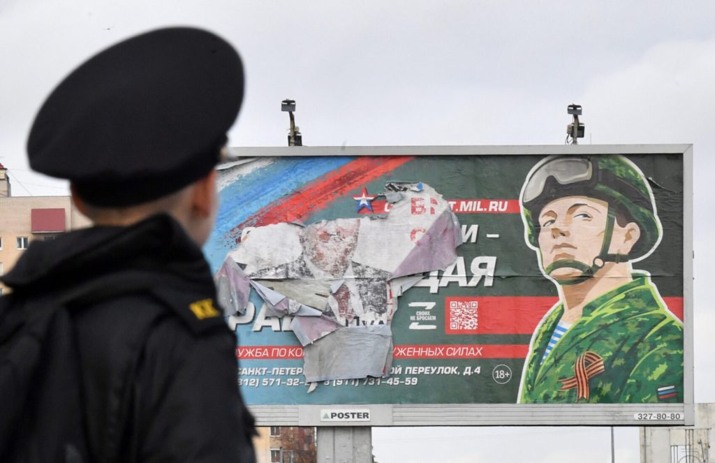 Cursa raportărilor false din armata rusă / Vladimir Putin a anunțat cucerirea orașului Sviatohirsk /Jurnaliștii italieni ajunși la fața locului au găsit trupe ucrainene