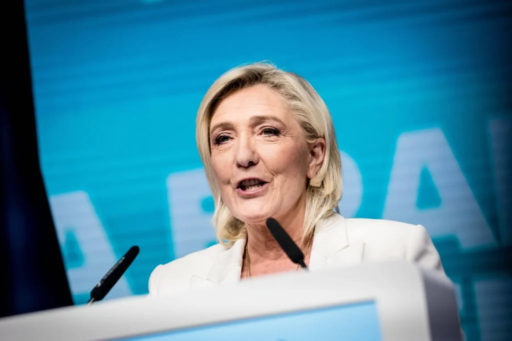 Cât timp va mai sprijini Ucraina Marine Le Pen dacă va fi aleasă președintă a Franței: „Nu trădez pe nimeni”