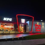 KFC se extinde în România. Strategie de extindere a unităților de tip drive-thru. Nou astfel de local deschis acum la Oradea