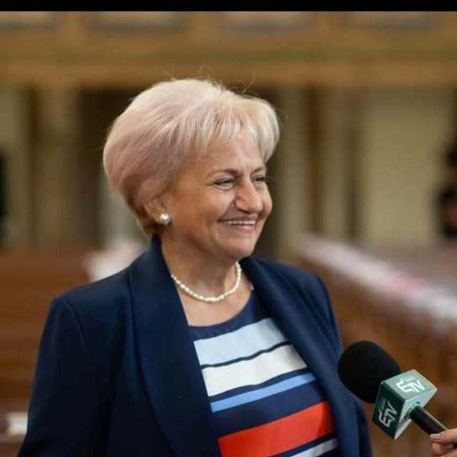 Inflexibil, Bolojan mai demite un demnitar care nu și-a făcut studiile cerute de lege. De data aceasta, subprefectul de Cluj, din partea UDMR