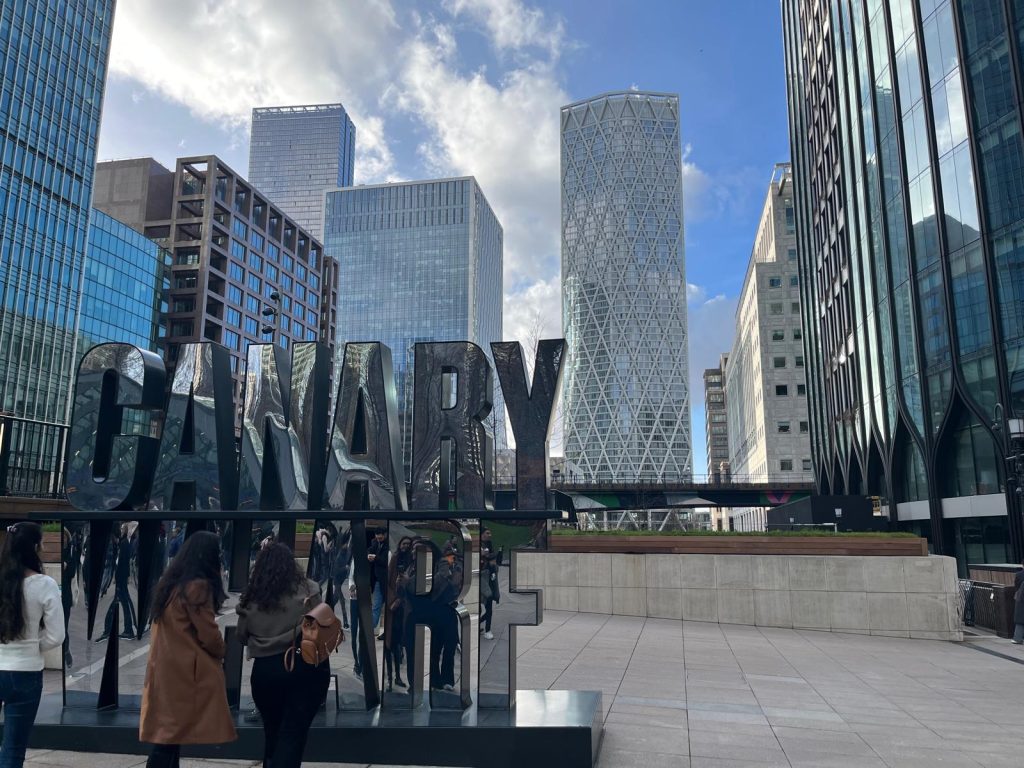 Un nou mamut de sticlă în Londra: George Iacobescu, ”tatăl” cartierului Canary Wharf, coordonează planurile pentru un zgârie-nori de 70 de etaje în City