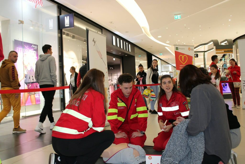 20 de minute care pot salva o viață. Maratonul Resuscitării este în plină desfășurare la Sibiu