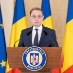 PNL a decis să susţină învestirea Guvernului Luca Niculescu şi intrarea partidului în opoziţie / Bolojan: E un vot de necesitate, condiţionat şi punctual / Demnitarii PNL îşi vor depune demisiile / Duminică, semnarea unui acord cu Luca Niculescu - VIDEO