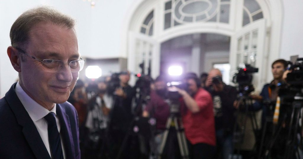 Trei ore de discuții între Luca Niculescu și viitorii miniștri la Vila Lac. La întâlnire a participat și Eugen Tomac. Despre ce au vorbit