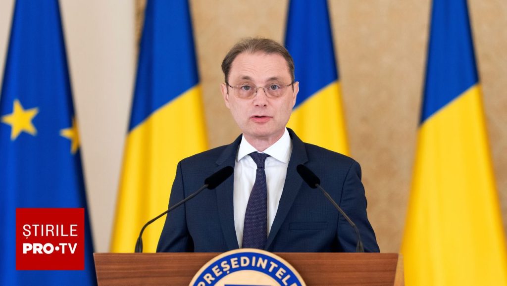Membrii Guvernului Luca Niculescu, la audieri în Parlament. 18 miniștri, chemați să obțină avizul comisiilor