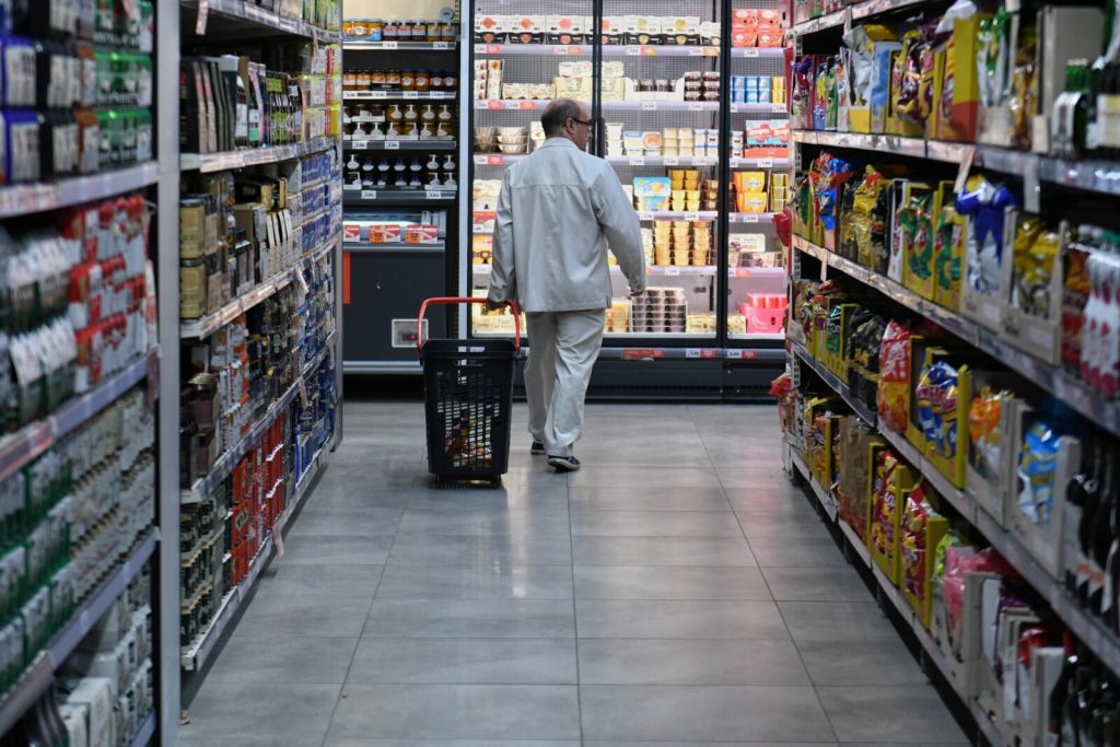 Atacul cibernetic asupra supermarketurilor franceze ne oferă informații despre securitatea alimentară. Ce spun experții
