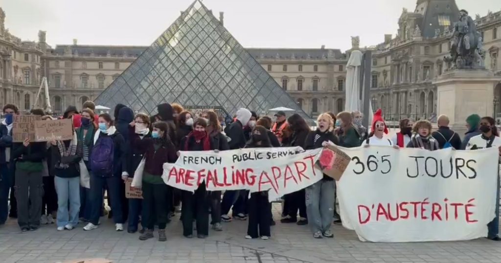 Studenții blochează accesul la Luvru: protest-surpriză la cel mai vizitat muzeu din lume, pe fondul tensiunilor sociale