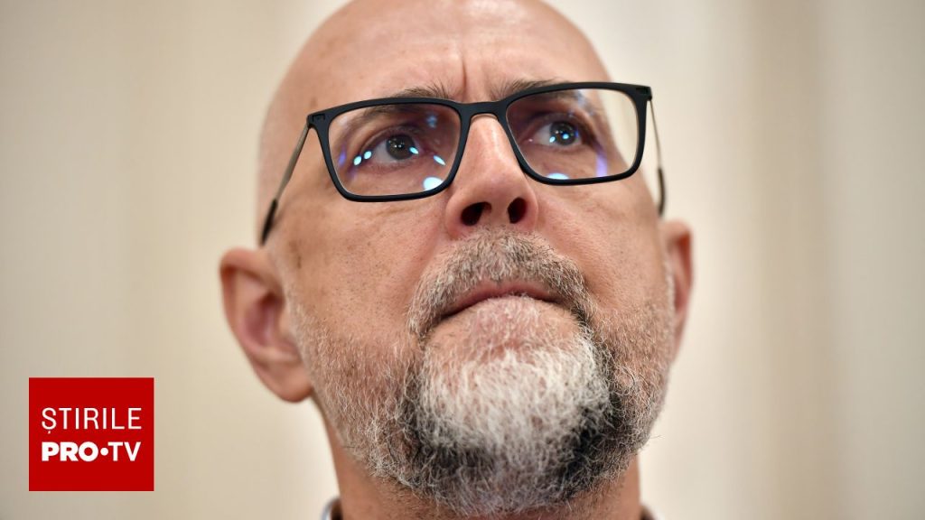 UDMR bate palma cu premierul desemnat, Luca Niculescu, pe care-l va susține şase luni. Anunțul lui Kelemen Hunor
