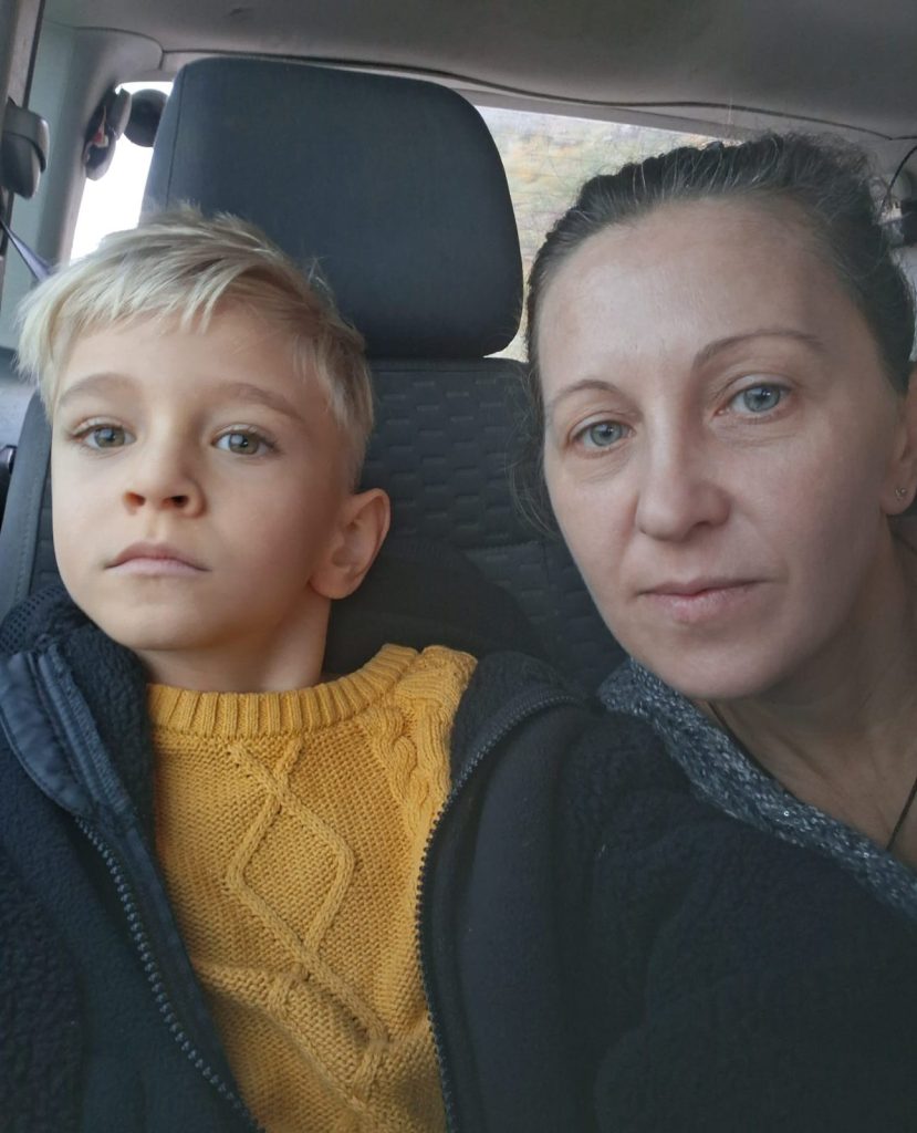 Rugămintea disperată a unei mame, băiețelul ei nu poate vorbi: Vă rog din suflet să îi oferiți o șansă copilului meu