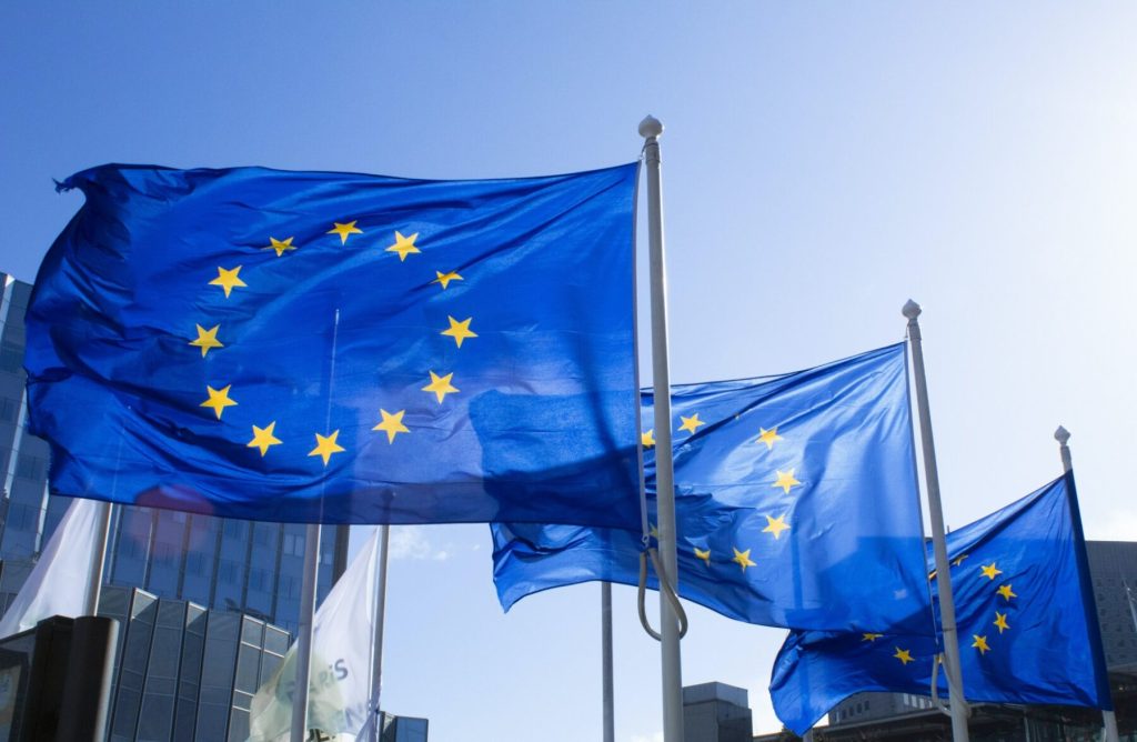 Comisia Europeană va investi 3,4 miliarde euro în proiecte tehnologice pentru obiectivul zero emisii nete