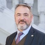 Ministrul propus la Educaţie, Sorin Costreie, aviz favorabil în comisii: Punctul central,  restabilirea încrederii în sistem, încrederea elevilor în profesori, profesorilor în părinţi, societăţii în educaţie