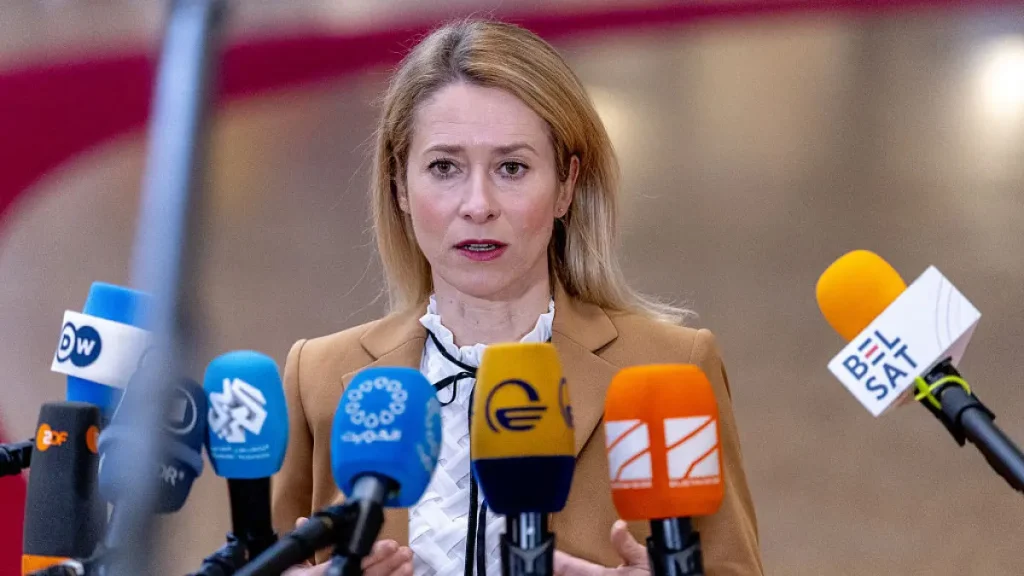 Kaja Kallas îl acuză pe Trump că îl forțează pe Zelenski "să capituleze în condițiile lui Putin"
