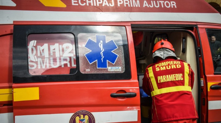 Minor de 8 ani lovit de un autoturism | A traversat prin loc nepermis