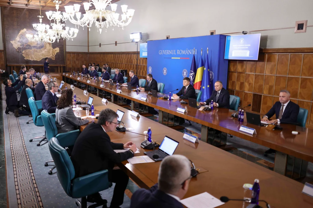 Un reputat politolog numește „dubla provocare” cu care se confruntă guvernul Luca Niculescu