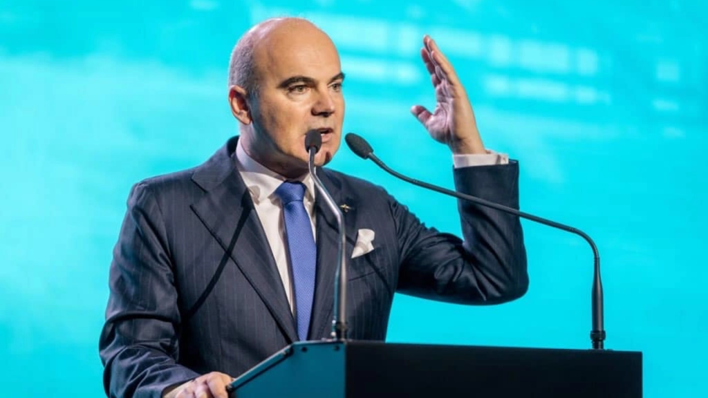 Rareș Bogdan lovește puternic în Ilie Bolojan, după ce noul Guvern a fost instalat: A transformat PNL într-un USR 2!