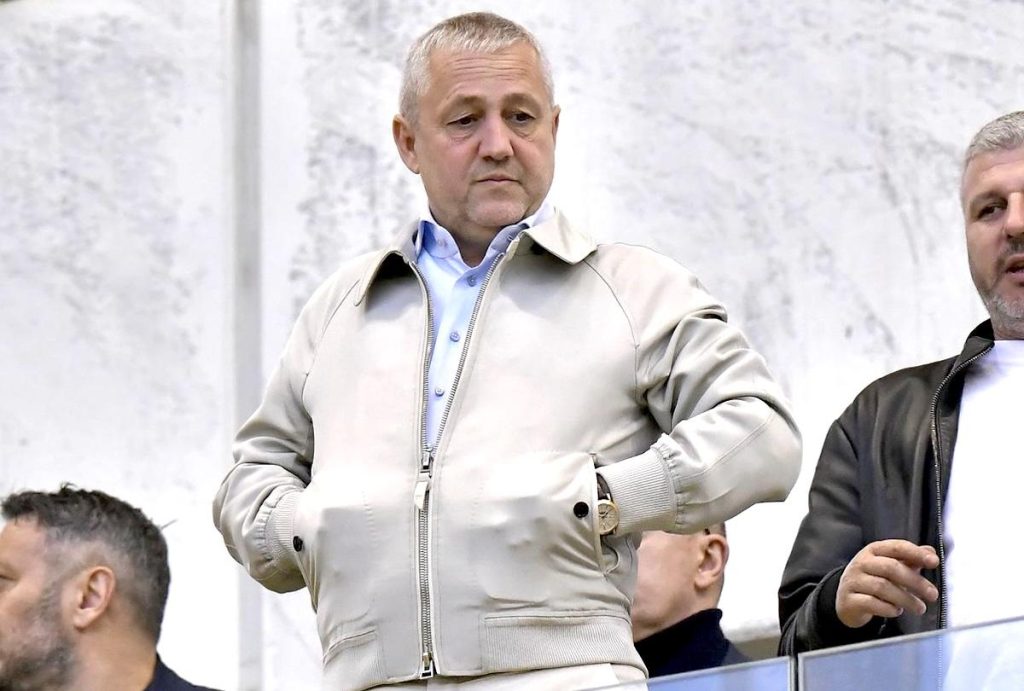 Asociația ActiveWatch despre interdicția impusă Gazetei de Universitatea Craiova: „Un atac direct la libertatea presei”