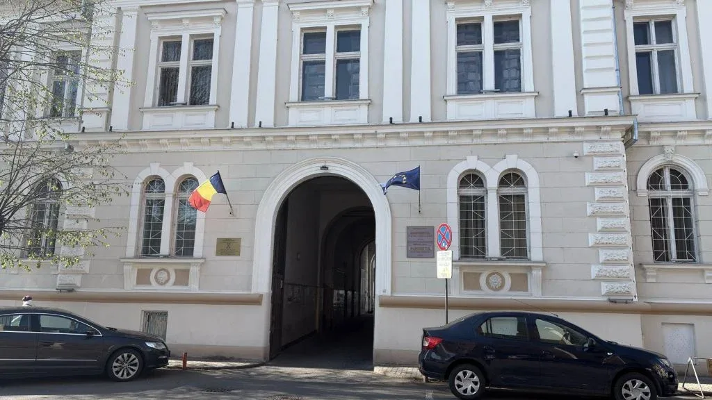 Bărbat de 41 de ani din Arad, arestat preventiv pentru viol în formă continuată asupra unui minor