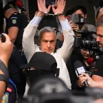 Percheziţii la două adrese din Bucureşti într-un dosar penal de operaţiuni ilegale cu dispozitive sau programe informatice/ Acţiunea, în legătură cu Călin Georgescu/ Fostul candidat la prezidenţiale, adus din arest la DIICOT, pentru audieri