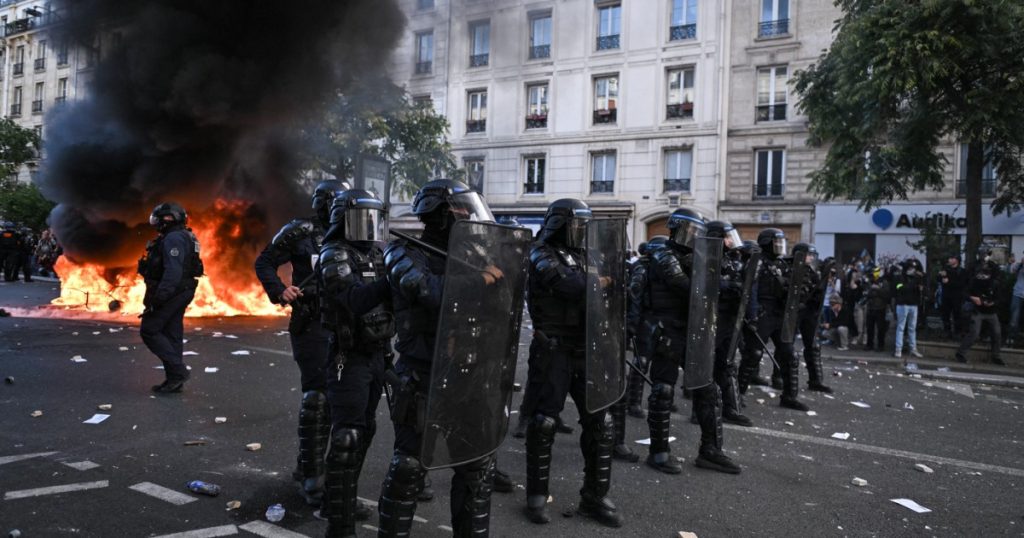 Protestele din Franța, transformate în arme politice în Europa. Migrația și războiul din Ucraina, în centrul disputelor