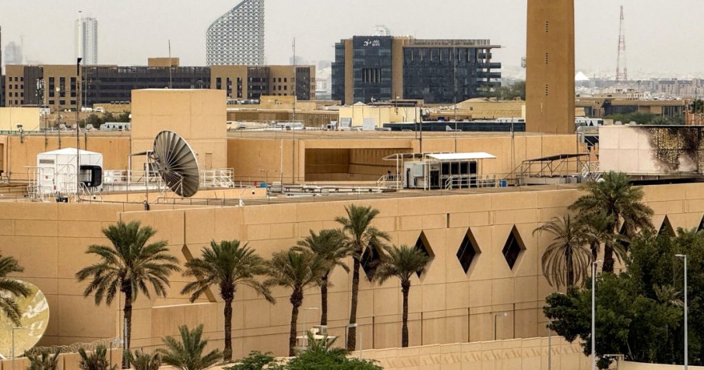 SUA ordonă diplomaților să părăsească Arabia Saudită pe fondul atacurilor grupării Houthi