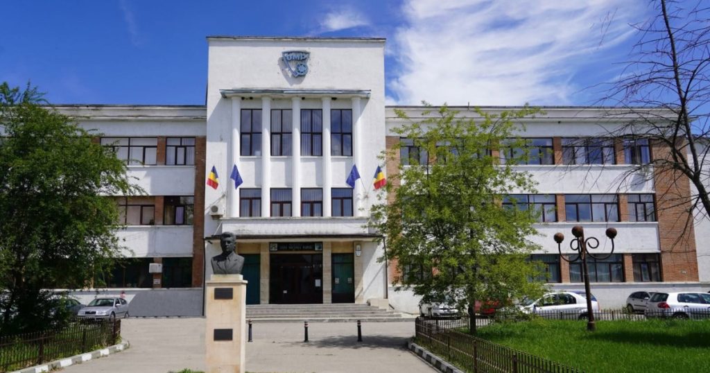 Directorul general și cel comercial de la Uzina Mecanică Plopeni, acord de recunoaștere cu procurorii într-un doar de luare de mită