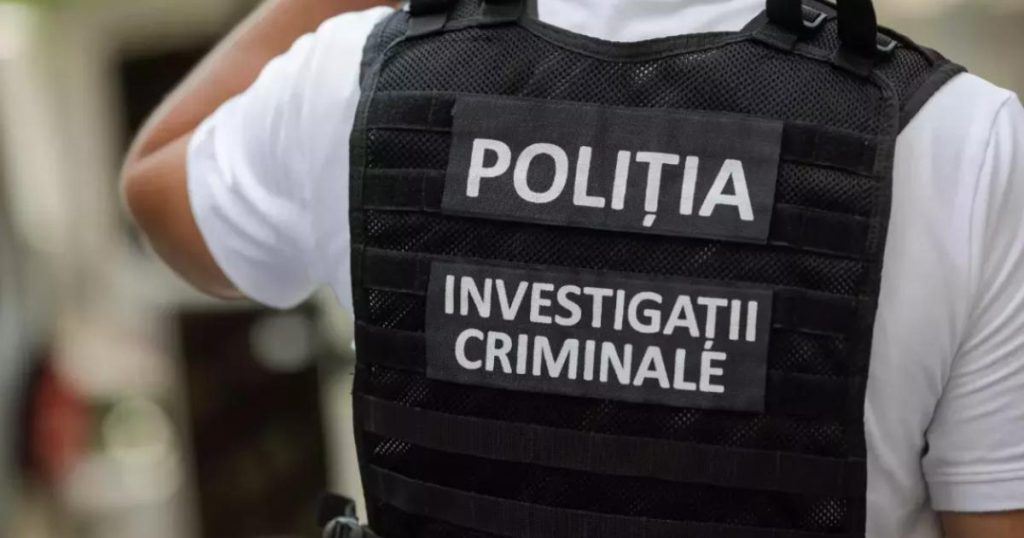 Un consilier local din Slatina ar fi tras cu arma când poliţiştii i-au intrat în casă pentru percheziţii