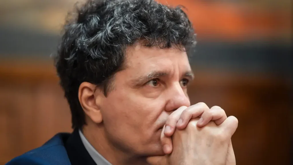 Rusia încearcă să escaladeze războiul din Ucraina, avertizează Nicușor Dan în presa americană: "Vrea să provoace alte țări europene". Ce spune despre Articolul 5 NATO și Starlink
