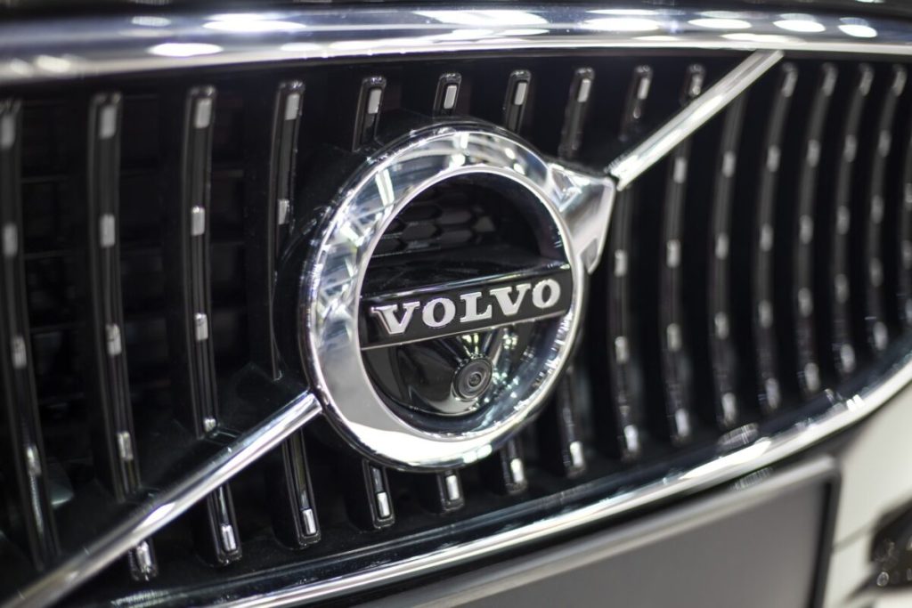 Volvo dă afară 2.500 de angajați pentru a-și reduce costurile / Decizia vine la un an după ce a renunțat la 3.000 de oameni