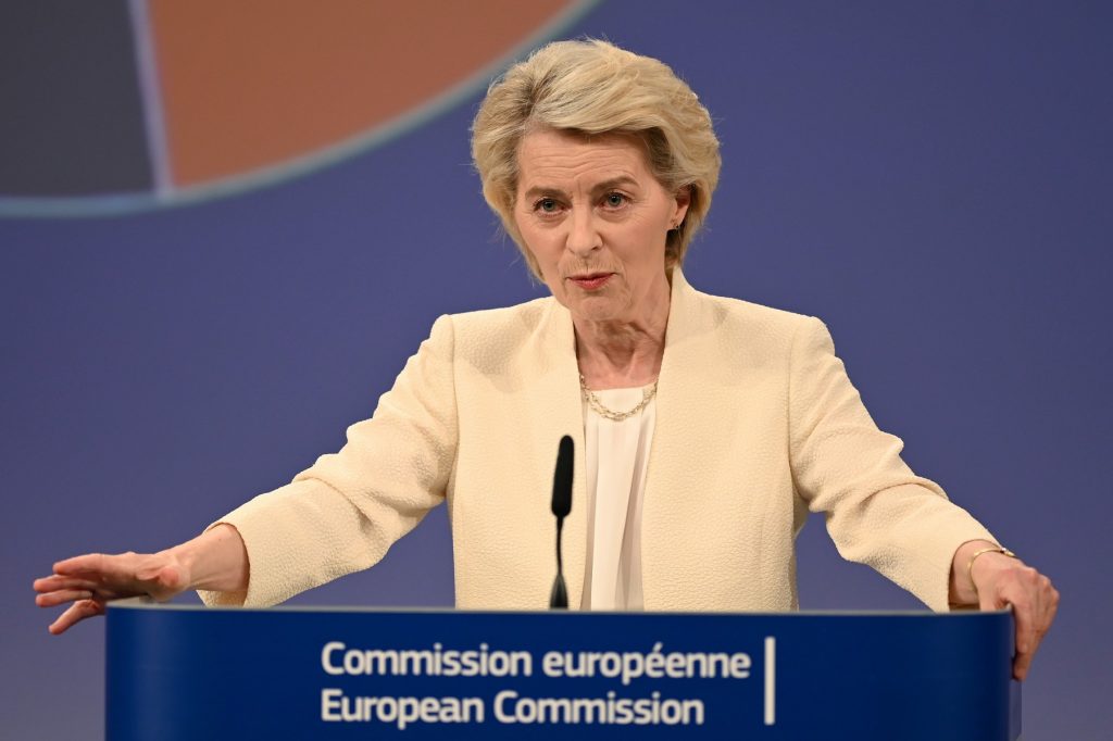 Ursula von der Leyen, după nava lovită de drone la Constanța: Sunt profund îngrijorată de încă o escaladare a tensiunilor din partea Moscovei în Marea Neagră