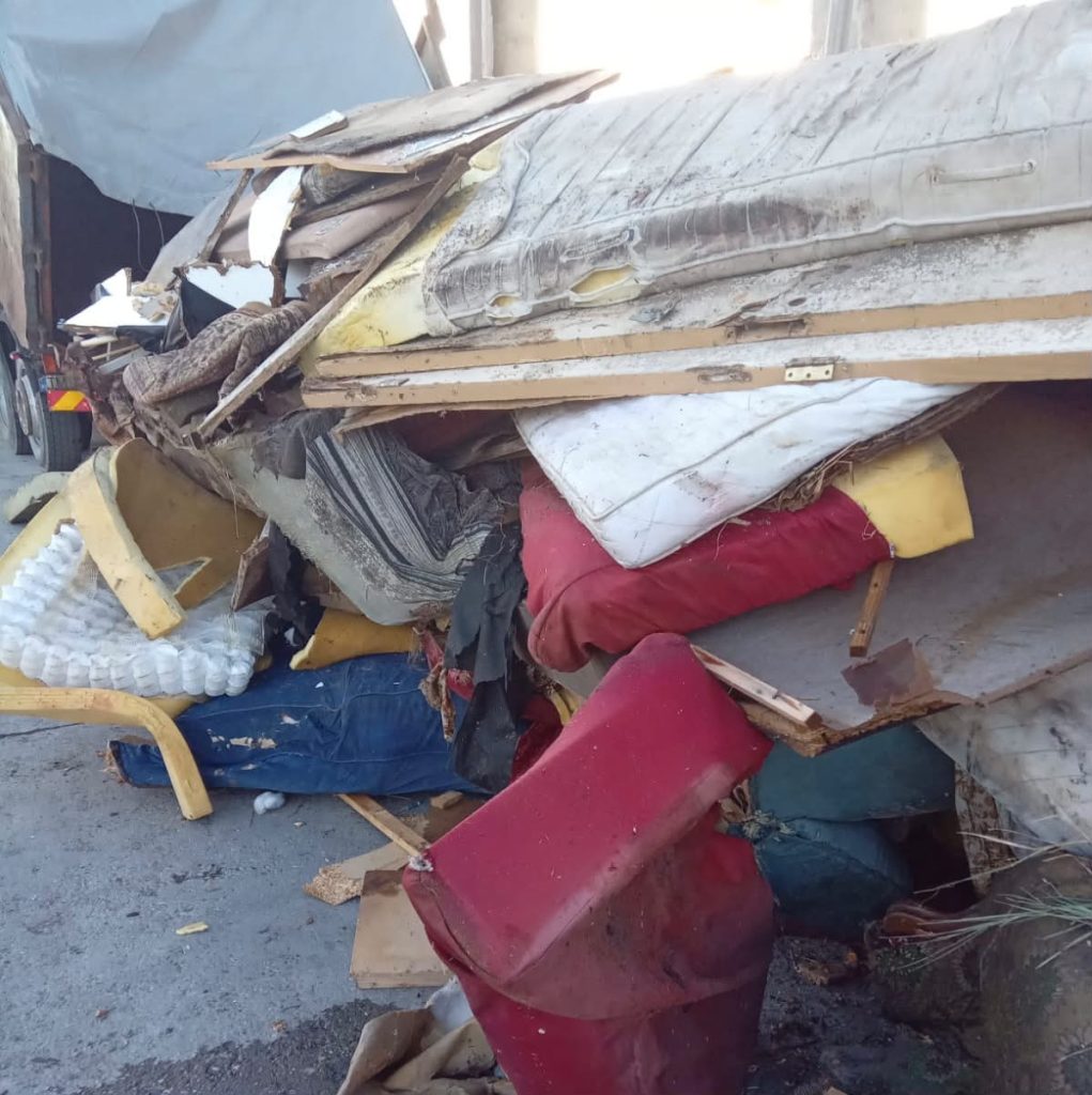 Soluție salvatoare pentru județul Timiș: Eco Serv Timiș preia deșeurile voluminoase la Depozitul Ghizela pentru a stopa poluarea și amenzile usturătoare