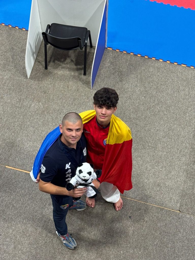 Un licean din Turceni, campion mondial la KUMITE