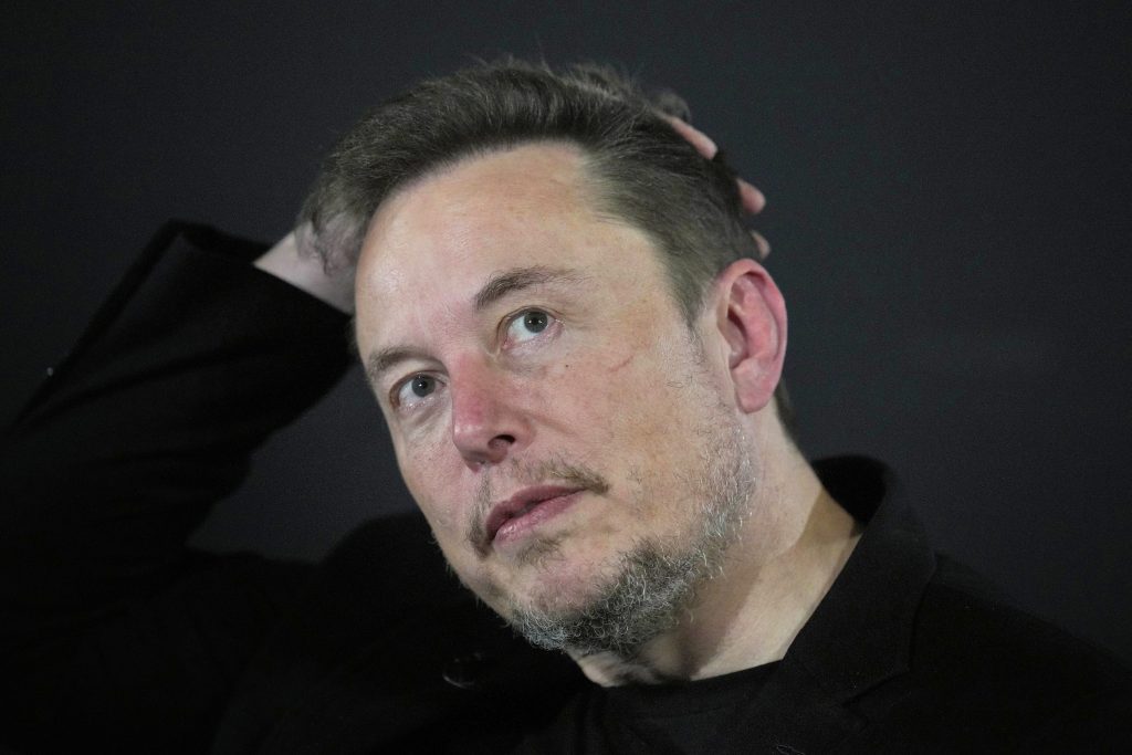 Musk acuză Ucraina că a încălcat termenii şi condiţiile de utilizare ale Starlink