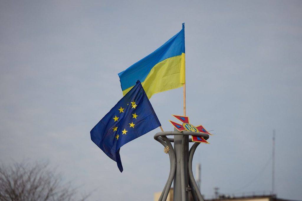 Comisia Europeană vrea un acord până la finalul anului pentru acoperirea deficitului bugetar al Ucrainei, estimat la 70 de miliarde de euro în 2027