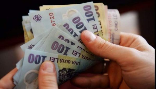 Salariul minim brut rămâne neschimbat