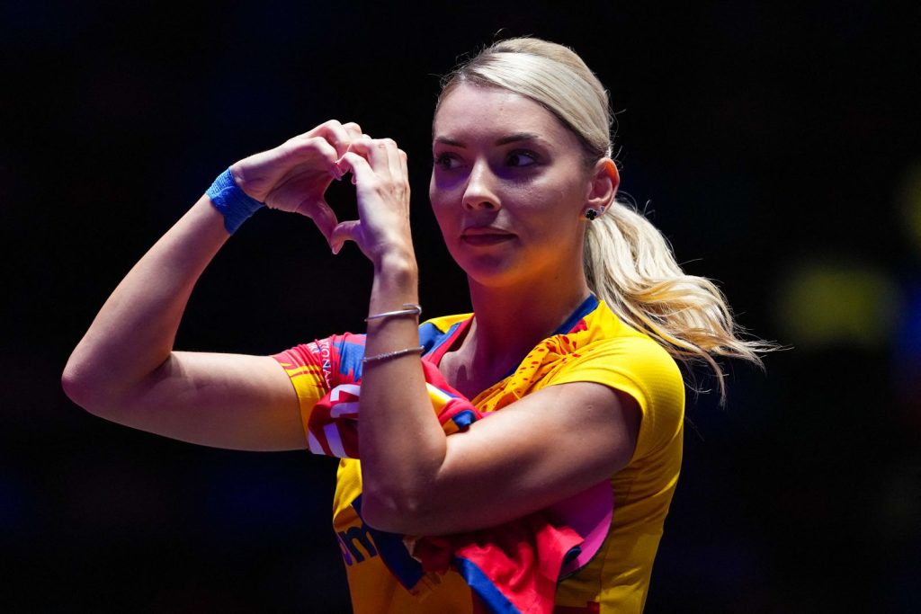 Bernadette Szocs și Elizabeta Samara, la startul WTT Champions Montpellier 2026