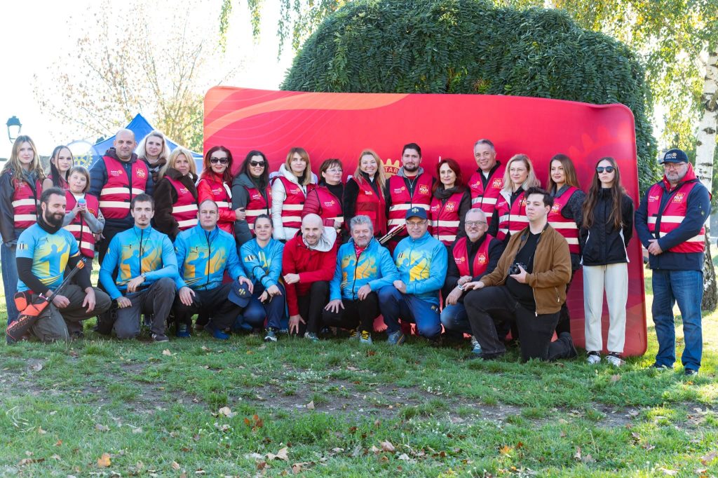 O țintă. Un scop. Zero polio. O după-amiază în care sportul și solidaritatea au adus împreună oameni de toate vârstele în Piața Cetății!