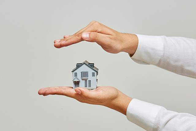 UNSAR: Aproape 70% din români se declară interesaţi sau foarte interesaţi de protejarea casei şi a bunurilor din interior