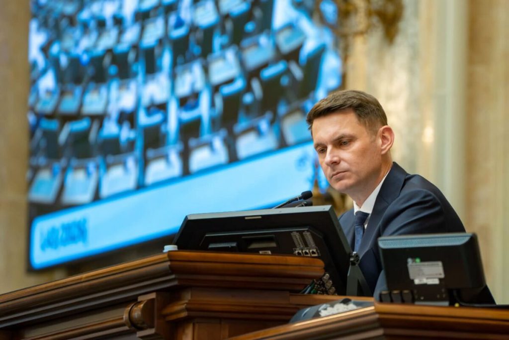 Mircea Abrudean: Senatul a prelungitinterdicția de achiziție până în 2035 a softului rusesc în instituțiile publice