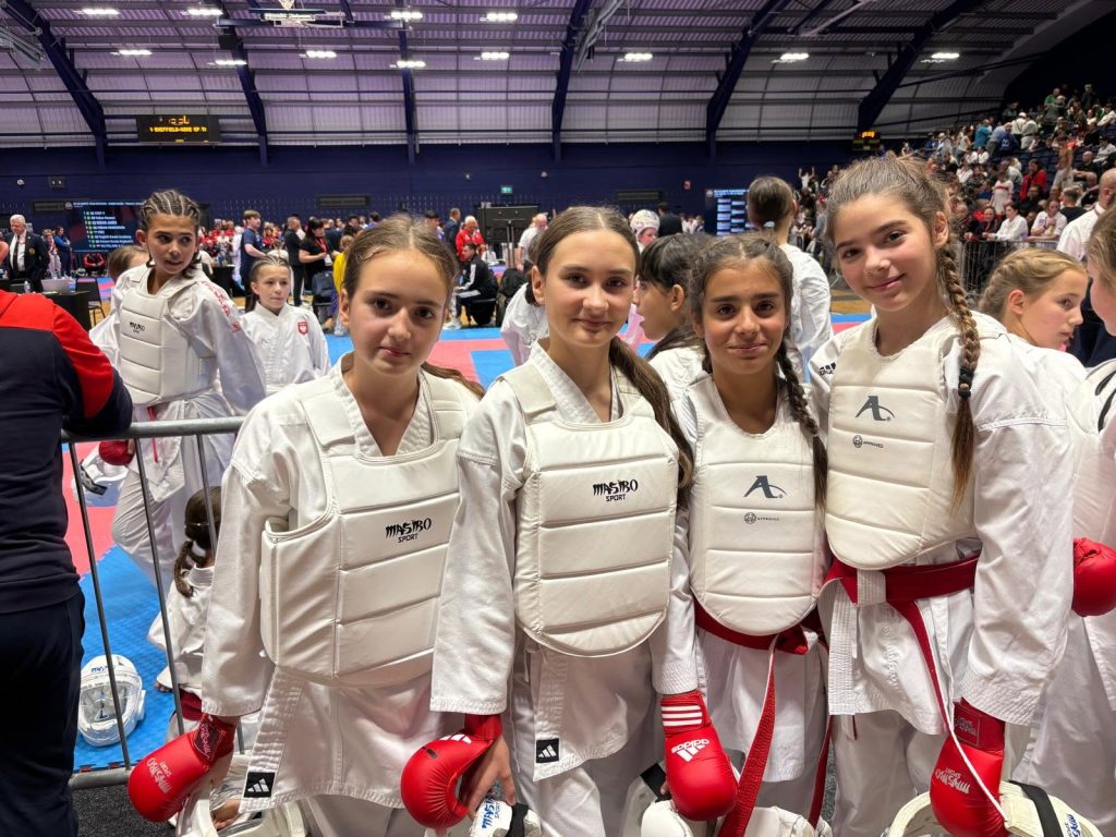 (FOTO) Trei titluri de campioane europene pentru sportivele de la CS Karate Haiboku Şura Mică
