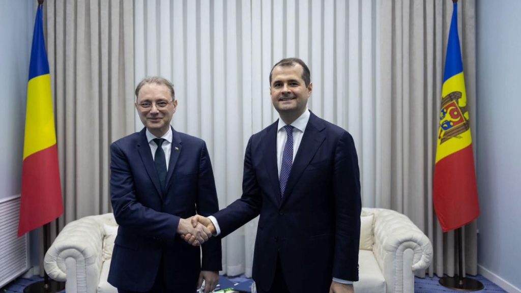 România și Moldova își consolidează cooperarea în apărare și energie. Luca Niculescu, la Chișinău: "Atacurile rusești, inacceptabile"