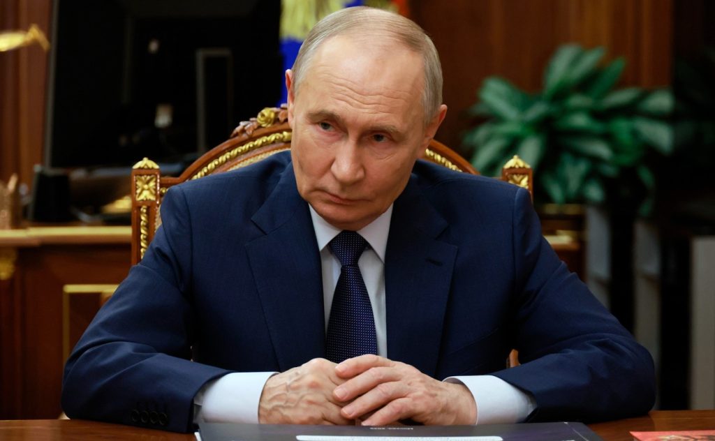 Liderii europeni care au discutat cu Putin au nimerit într-o „ambuscadă” verbală: Le-a ținut o lecție de istorie care a durat cât un meci de fotbal