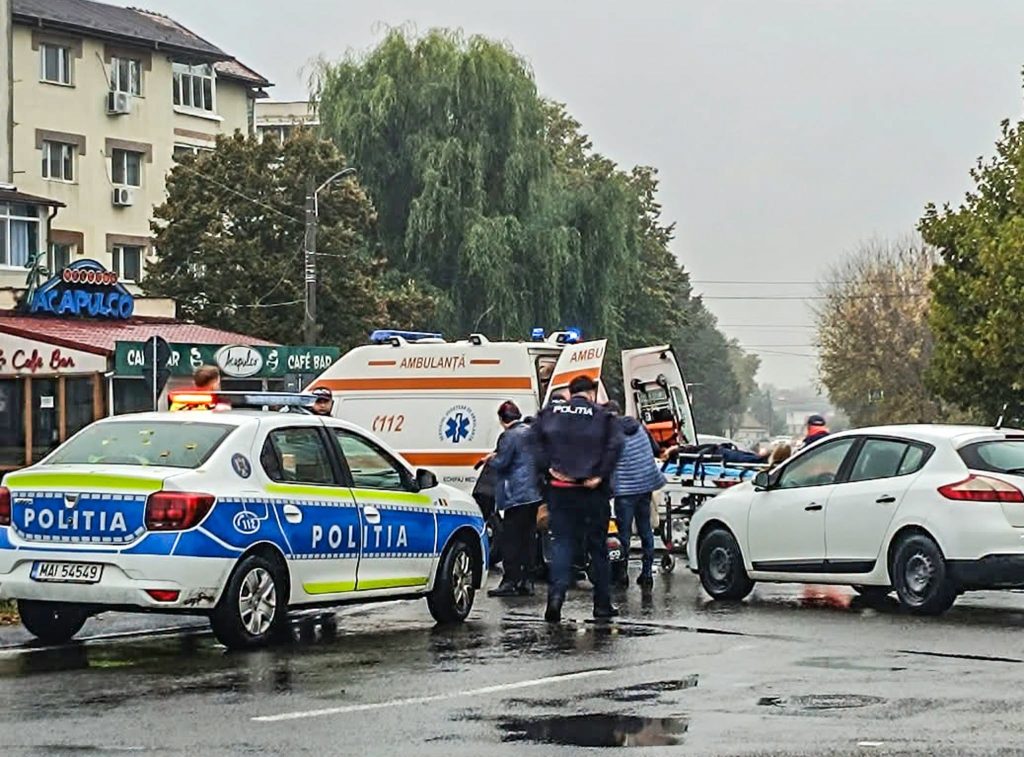 DOUĂ FEMEI (UNA LA VOLAN, UNA PE TROTINETĂ) – IMPLICATE ÎNTR-UN ACCIDENT PE ȘOSEAUA BUCUREȘTI