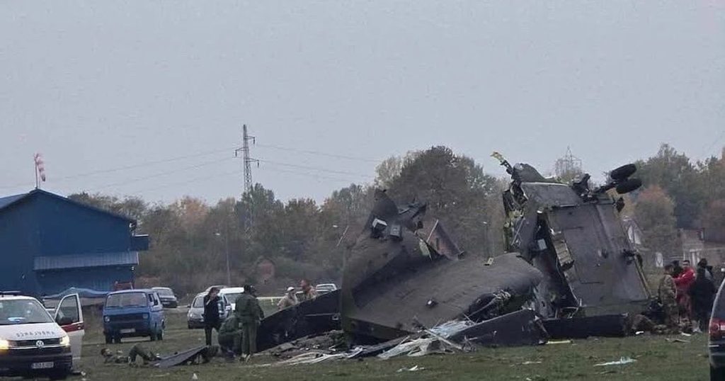 Elicopter militar italian, prăbușit în Bosnia și Herțegovina. Cel puțin patru morți și 12 răniți. Reacția MApN