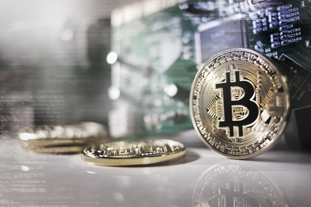 Alertă pe piața crypto: Binance investighează un posibil atac / Peste 5,8 miliarde de dolari ar fi fost furate