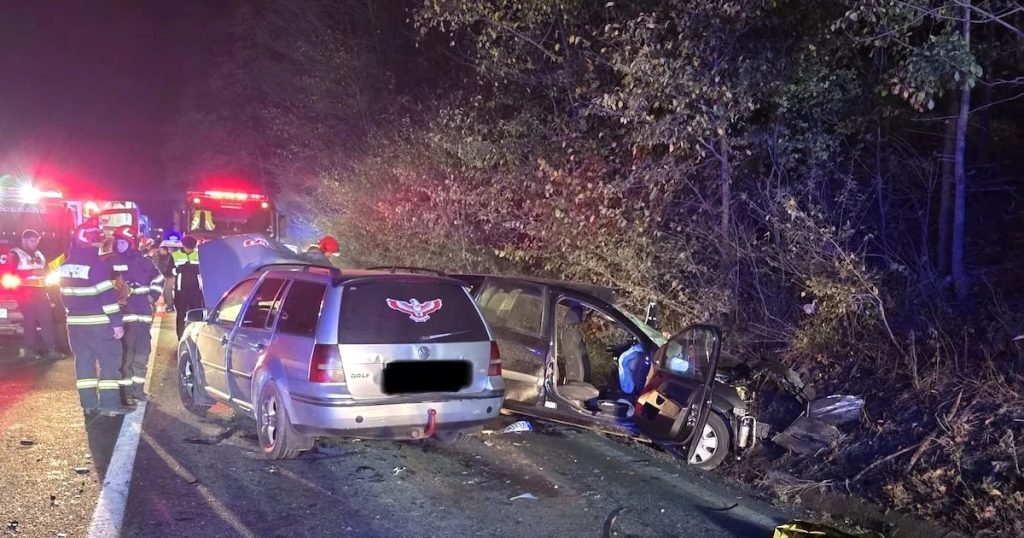 Două femei au murit într-un accident grav pe Valea Oltului. Două TIR-uri și o mașină s-au ciocnit la câteva ore distanță