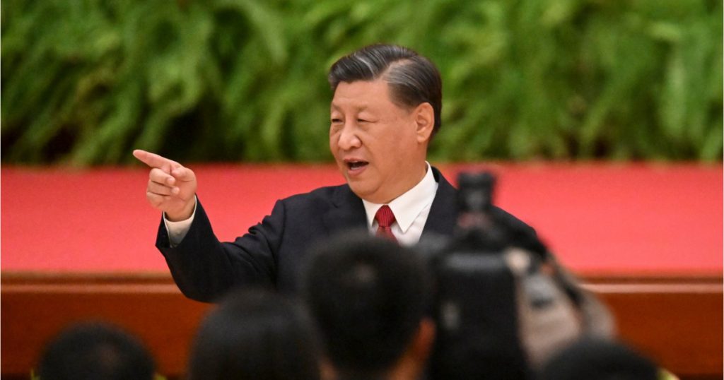 Xi Jinping continuă epurările în rândul funcţionarilor de rang înalt. Ce îl înfurie pe președintele Chinei