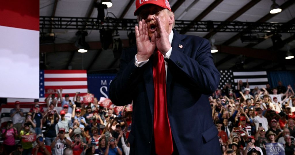 „Ești dezgustător, arăți groaznic”. Donald Trump jignește un jurnalist care l-a „deranjat” cu o întrebare