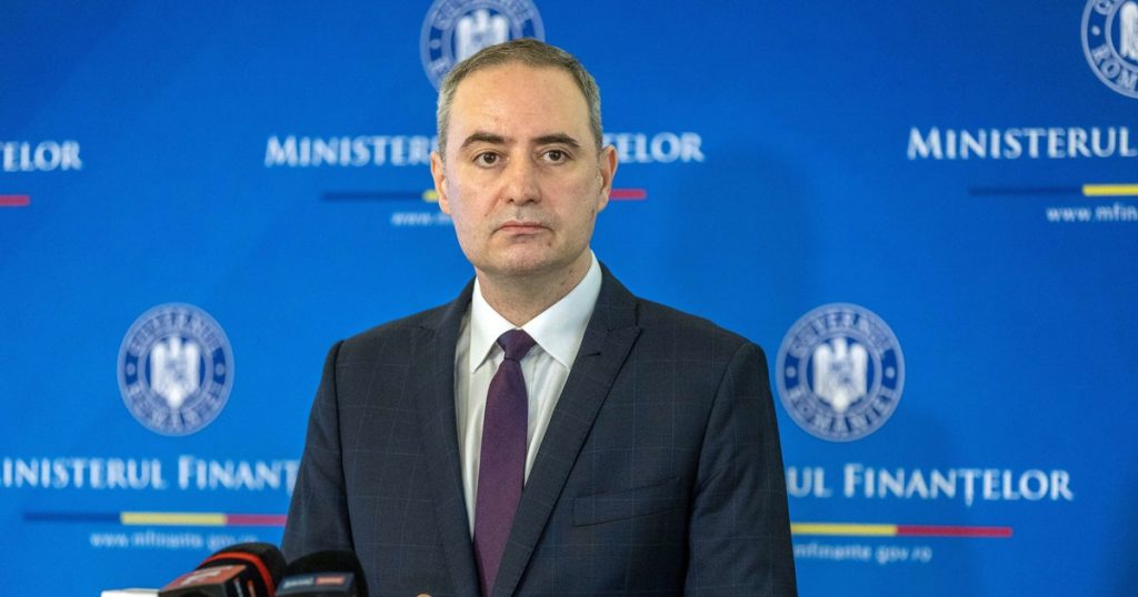 Agențiile de rating, cu ochii pe România. Alexandru Nazare: Riscăm „cartonașul roșu” pentru orice greșeală